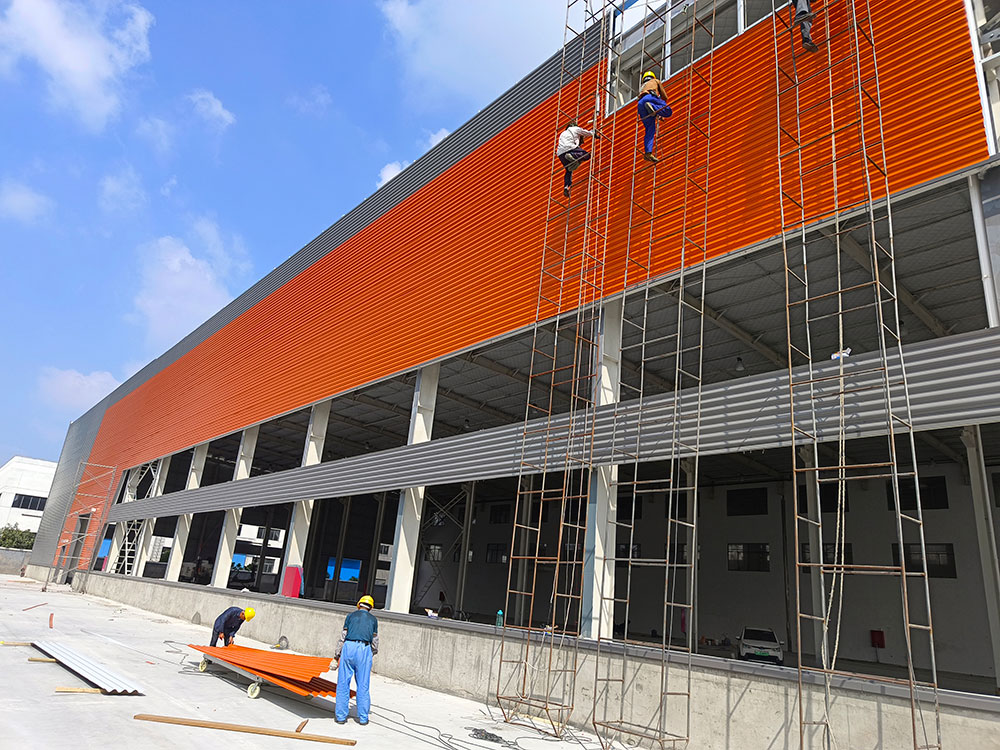 易连恺厂房彩钢瓦案例 